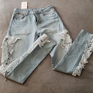 NWT Alinda Jeans Fashion Pants Sz. S